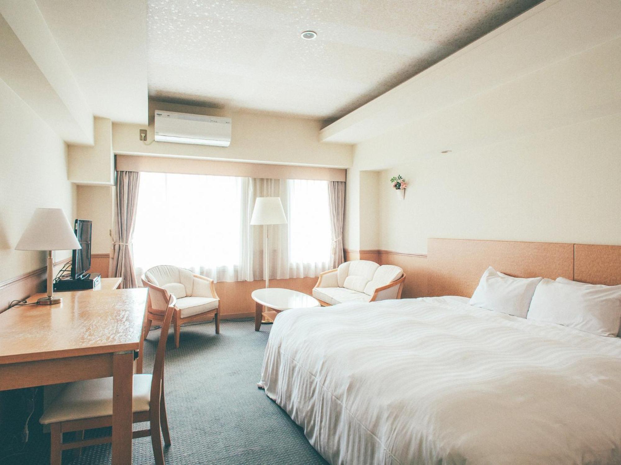 Kanazawa Kokusai Hotel Экстерьер фото
